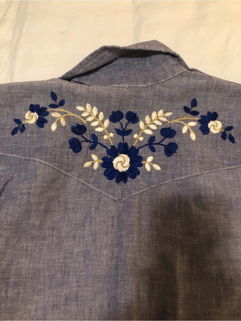 Embroidered vintage Chambray Western Shirt Jacket - Blue